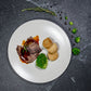 Brasato di manzo mit Broccoli und Lupinenbratlinge